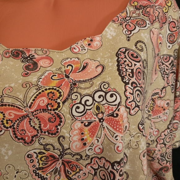 3X Butterfly print Fashion Bug scalloped neck Top - Picture 5 of 8